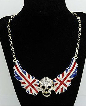 Fashion necklace